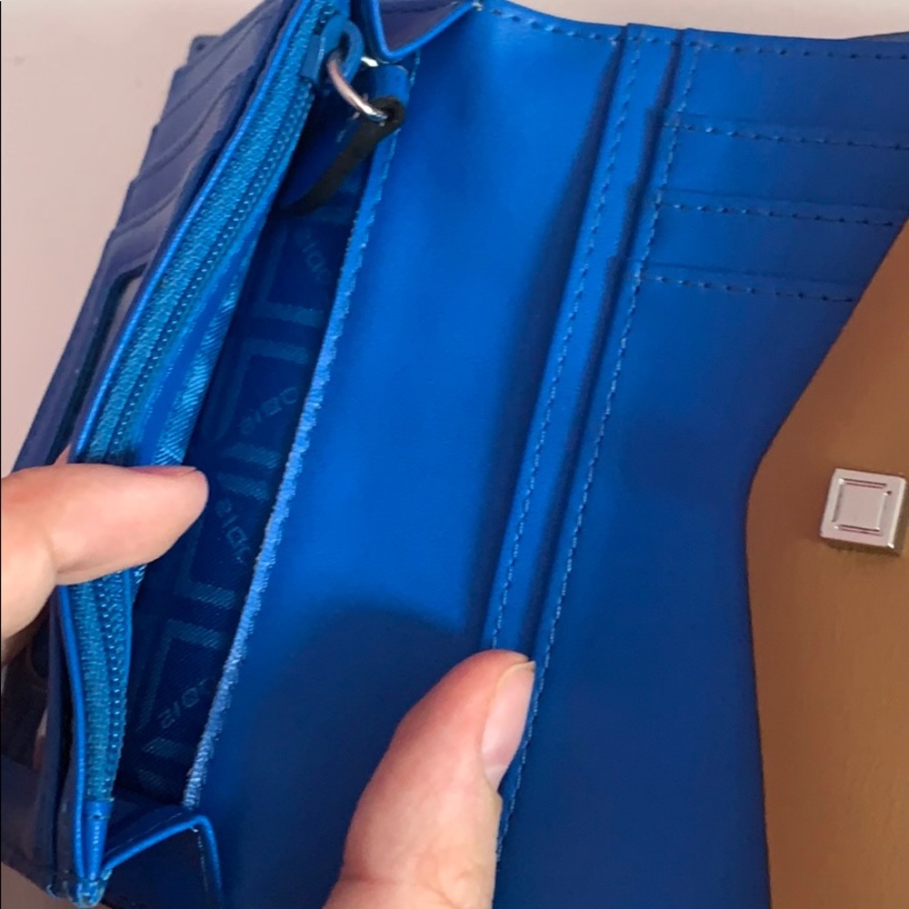 Wallet - Picture 4 of 6